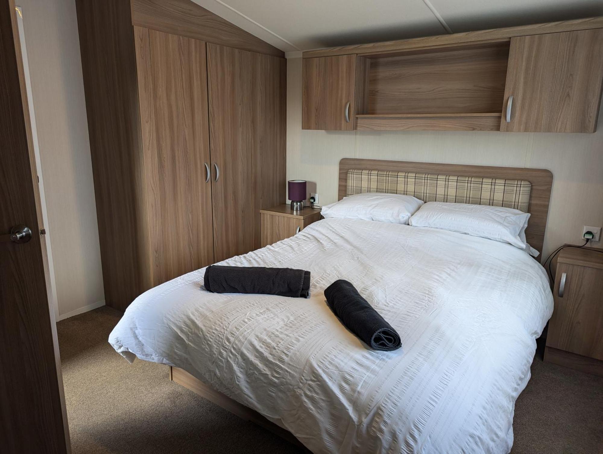Swift Holidays At Combe Haven Holiday Park Hastings Buitenkant foto